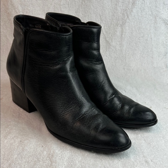 no brand Shoes - Black Leather Ankle Boots